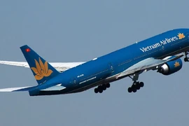 Bộ Xây dựng sẽ quyết định giá tối đa vé máy bay nội địa hạng phổ thông