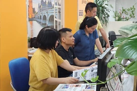 Những người thầm lặng sau trang Báo