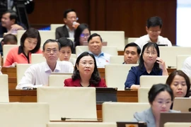 Quốc hội thông qua Luật Chuyển giao người đang chấp hành án phạt tù