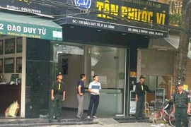 Đang khám xét nhà trùm giang hồ Vi "ngộ" ở Thanh Hoá