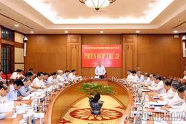 6 tháng kỷ luật 11 cán bộ diện Trung ương quản lý