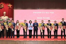 Hà Nội chỉ định loạt lãnh đạo chủ chốt sở ngành, chính quyền địa phương