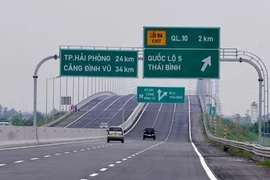 Cao tốc Hà Nội – Hải Phòng tạm cấm xe tải trên 10 tấn và xe 45 chỗ trở lên