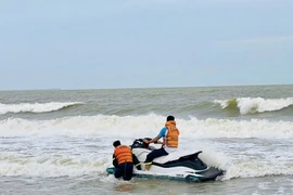 Tin mới vụ 3 học sinh mất tích ở biển Hải Tiến