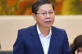 Kỷ luật Cảnh cáo với Thứ trưởng Bộ Giáo dục và Đào tạo Lê Tấn Dũng