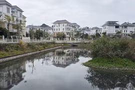 Quảng Ninh: Nước thải ô nhiễm môi trường từ khu đô thị Monbay