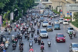 Thực hư Hà Nội "thí điểm cấm xe xăng" ở phường Cửa Nam