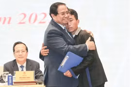 Hành trình đến Đại hội Thi đua yêu nước của Trưởng bản Mùa A Thi