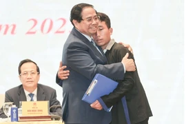 Hành trình đến Đại hội Thi đua yêu nước của Trưởng bản Mùa A Thi