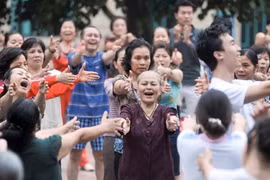 Đề xuất bổ sung chỉ số hạnh phúc của người dân vào Văn kiện Đảng