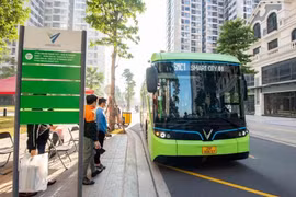 Hà Nội nghiên cứu tuyến mini buýt điện hoạt động trong vành đai 1