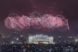 Tối nay sẽ trình diễn pháo hoa lớn nhất từ trước tới nay ở Hà Nội