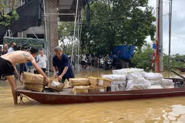 Hà Nội sẵn sàng ca nô, xuồng máy ứng phó ngập lụt bão số 11