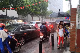 Hà Nội 'chốt' 12.000 đồng/tiếng cho việc trông học sinh ngoài giờ chính khóa