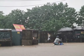 Hà Nội cập nhật các 'điểm nóng' ngập lụt