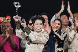 Thủ tướng gửi thư biểu dương ca sĩ Đức Phúc