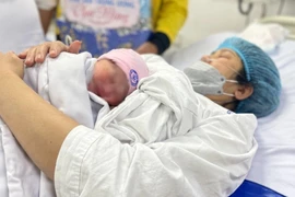 Vợ chồng được quyết định thời gian sinh con, số con