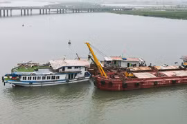 Tàu Vịnh Xanh 58 bị lật trên Vịnh Hạ Long... "khui" nguồn gốc bảo hiểm 