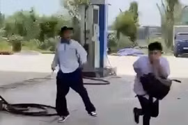 Nguyên nhân học sinh lớp 12 bị đâm tử vong ở Thanh Hóa?