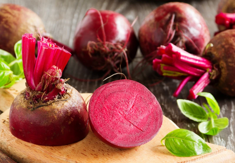 Tháng 7 đến, ăn củ “thần thông” này để tạm biệt làn da sậm màu