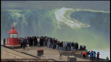 Hình ảnh động ngoạn mục ghi khoảnh khắc con người chinh phục ngọn sóng khổng lồ.