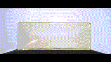 Phản ứng cực thú vị khi bắn một viên đạn qua khối gel đặc, trong suốt.