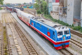 Giá vé tàu hỏa liên tục biến động thời gian qua