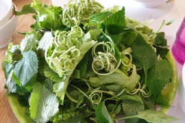 Nguy cơ nhiễm sán lá gan từ thói quen ăn uống không an toàn