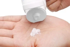 Thu hồi lô sản phẩm Sữa rửa mặt hạt mơ Episode BM Beaumore