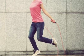 Bí quyết giảm cân, đốt mỡ hiệu quả với nhảy dây