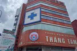 Phòng khám Đa khoa Tháng Tám tiếp tục tái phạm “vẽ bệnh, moi tiền”