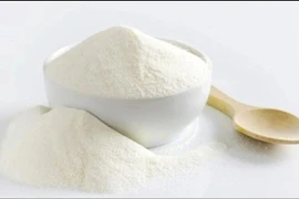 Yêu cầu tạm dừng lưu thông nguyên liệu bột kem không sữa