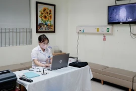 Bay từ Úc về Việt Nam điều trị bệnh ngưng thở khi ngủ