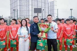 Herbalife luôn cam kết mạnh mẽ đối với sức khỏe và thể chất thông qua các sản phẩm dinh dưỡng chất lượng 
