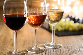 Bệnh rối loạn mỡ máu, viêm tụy cấp… nguy cơ tăng dịp cuối năm