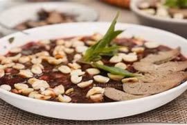 Bệnh nhân phát hiện ổ áp xe gan lớn do nhiễm ký sinh trùng