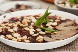 Bệnh nhân phát hiện ổ áp xe gan lớn do nhiễm ký sinh trùng