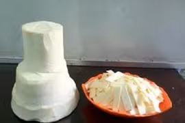 Phần “tủy sống” của cây dừa, chế biến thành món cực ngon