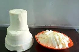 Phần “tủy sống” của cây dừa, chế biến thành món cực ngon