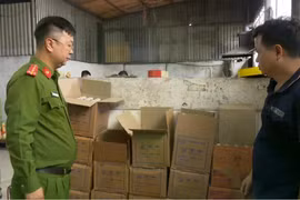 Quảng Ninh phát hiện sản xuất giấm giả quy mô lớn bằng hóa chất độc hại