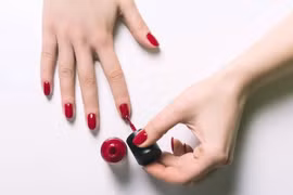 Làm móng gel thường xuyên có ảnh hưởng đến sức khỏe?