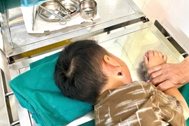 Điều trị thành công ca bệnh whitmore nguy hiểm ở trẻ 4 tuổi