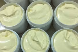 Hà Nội đình chỉ, thu hồi 10 loại mỹ phẩm vi phạm công bố