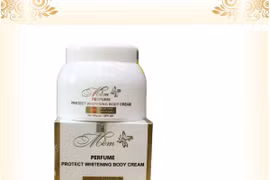 Thu hồi kem chống nắng A Cosmetics Mềm Perfume Moisture Whitening SPF 45