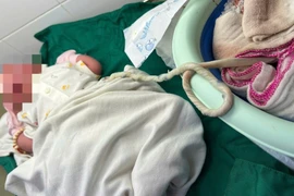 Hiểm họa sinh con tại nhà theo trào lưu "thuận tự nhiên" 