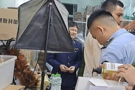 Tạm giữ hơn 2.200 mỹ phẩm không rõ nguồn gốc ở Bắc Ninh 