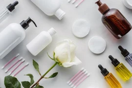 Thu hồi 8 số tiếp nhận Phiếu công bố sản phẩm mỹ phẩm của Công ty Vạn Minh