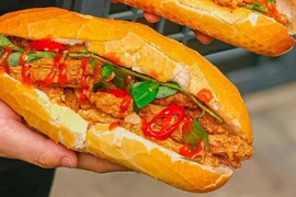 Yêu cầu khẩn trương điều tra vụ nghi ngộ độc bánh mì tại Đồng Tháp