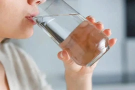 Tránh xa những sai lầm khi uống nước để bảo vệ thận khỏe mạnh