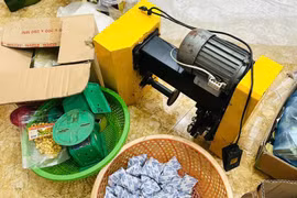 Một phụ nữ ở Bắc Giang bị khởi tố vì sản xuất thực phẩm giả